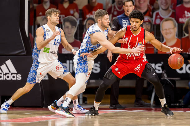 的直接竞争 的直接竞争