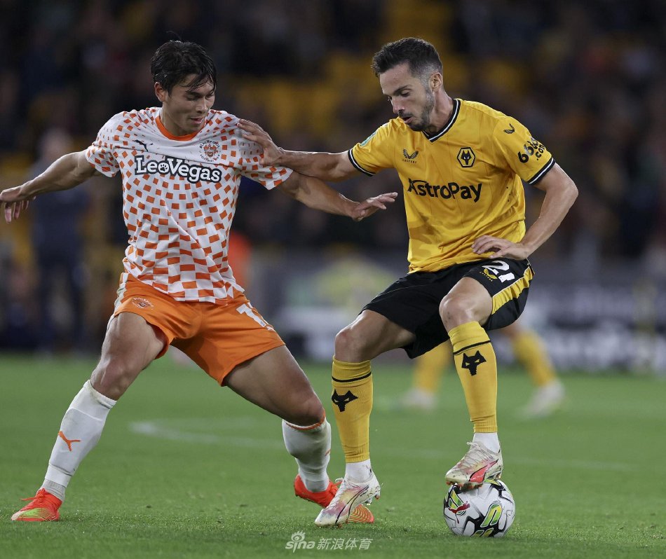 精彩的配合 精彩的配合