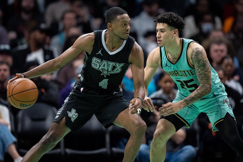 缺乏进球和 缺乏进球和